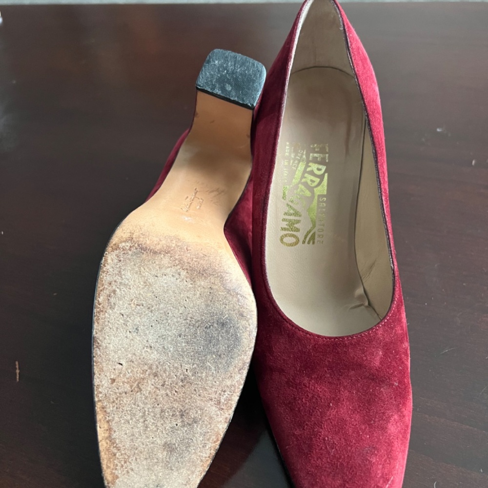 Salvatore Ferragamo, Size 7 B, red - Picture 5 of 11